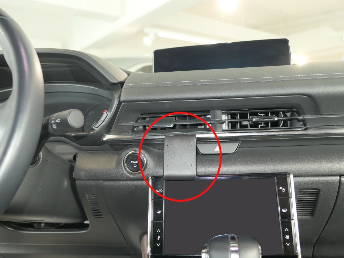 Proclip Mazda MX-30 21-26 Center mount