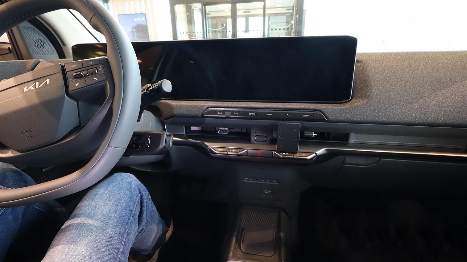 Proclip Kia EV2 27- Center mount